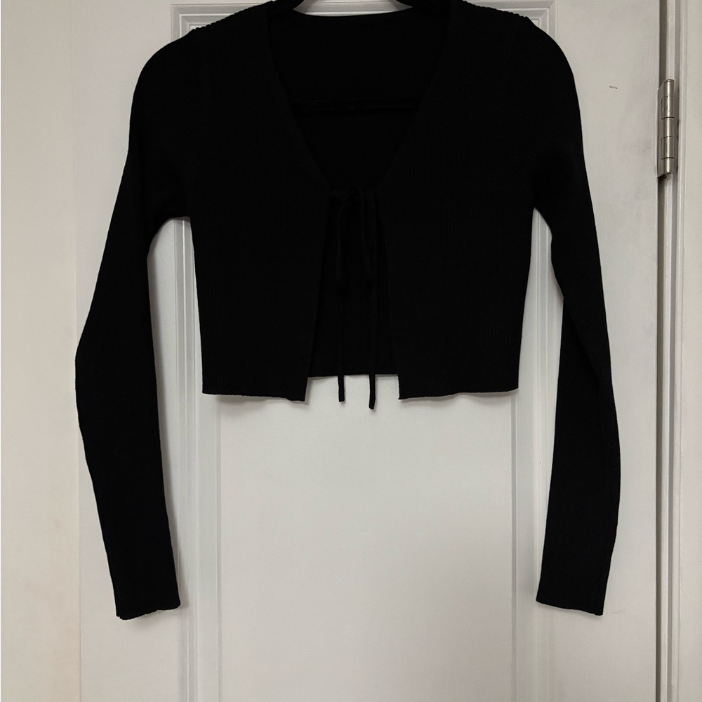 Black Women's Cropped Cardigan